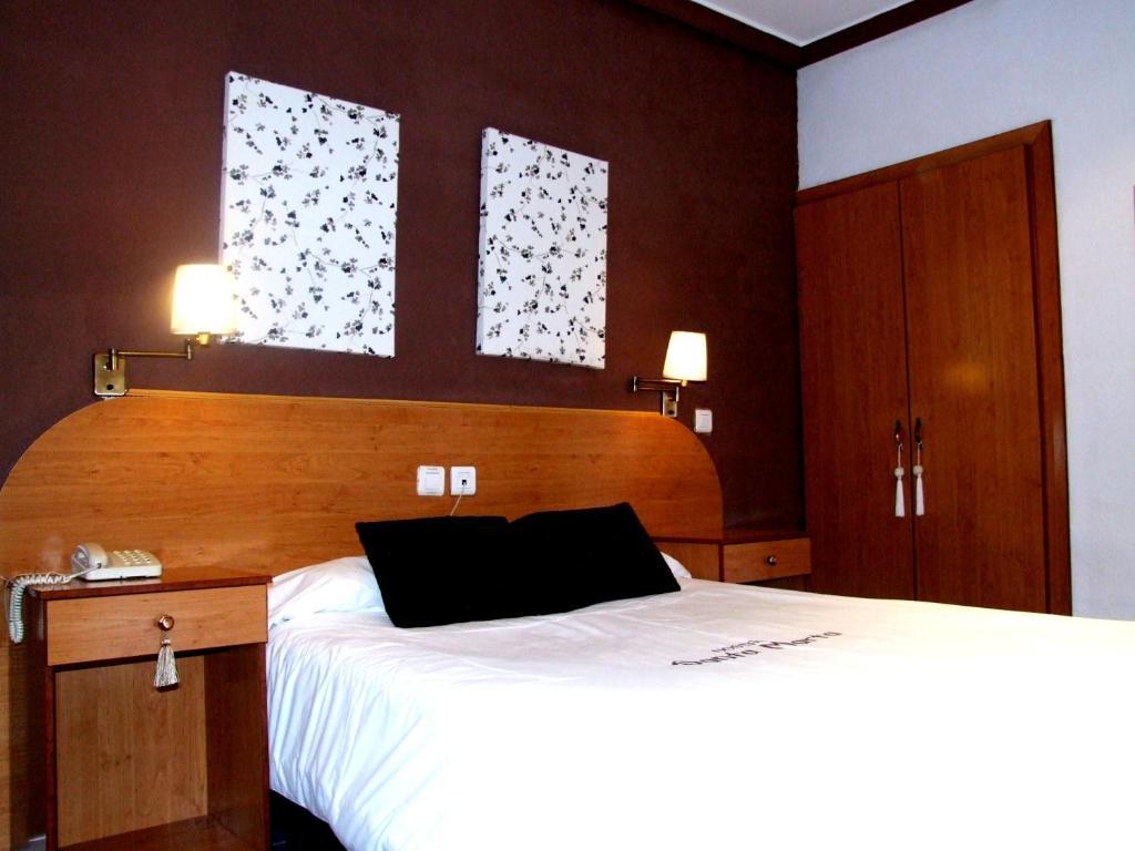 Hostal Santa Marta Aranjuez Zewnętrze zdjęcie