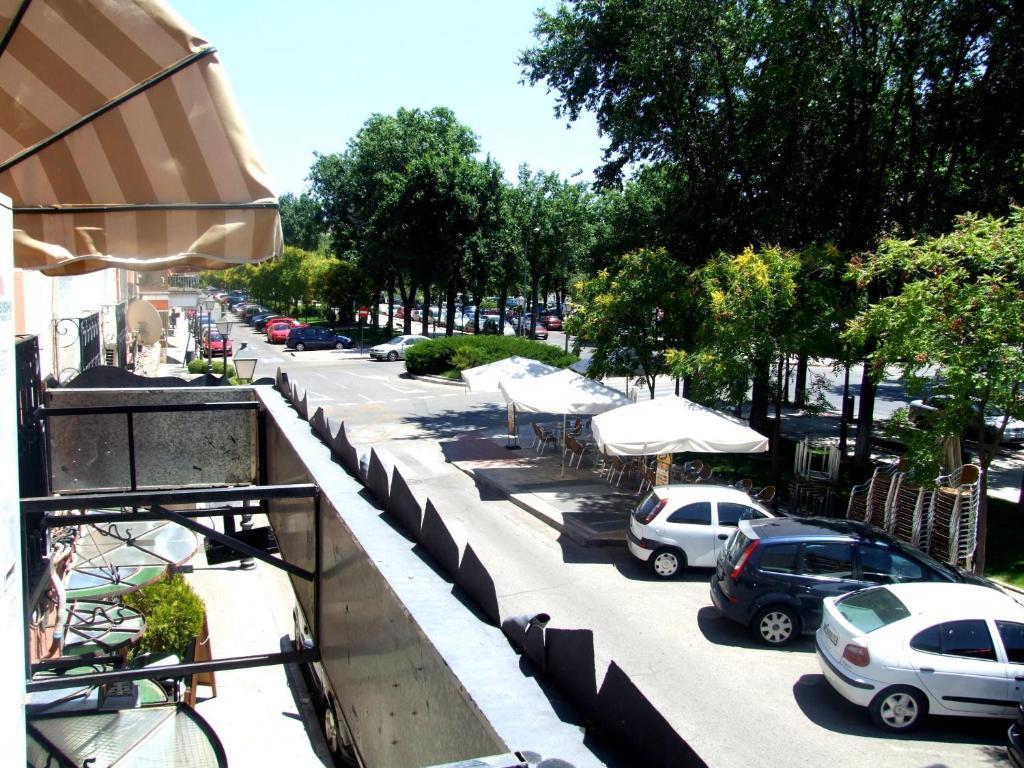 Hostal Santa Marta Aranjuez Zewnętrze zdjęcie