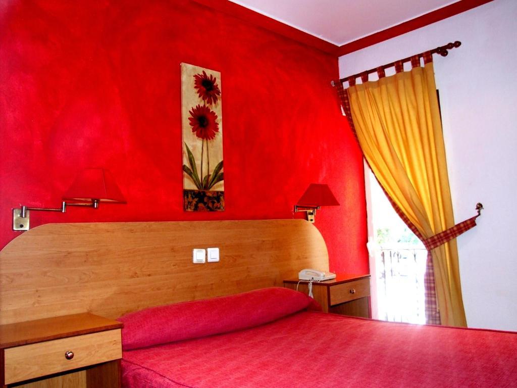 Hostal Santa Marta Aranjuez Zewnętrze zdjęcie