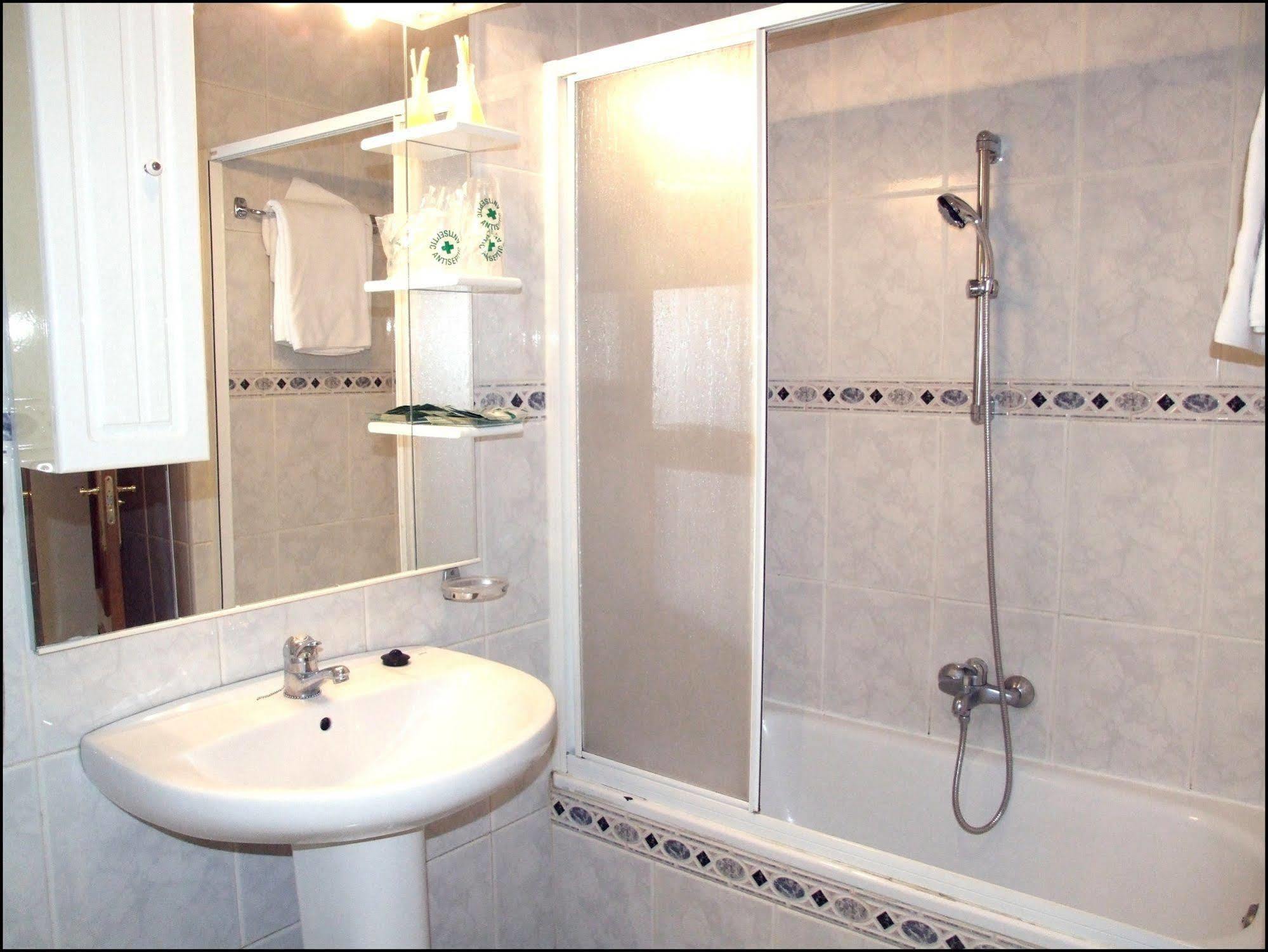 Hostal Santa Marta Aranjuez Zewnętrze zdjęcie